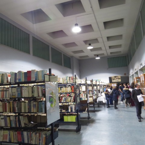 Antibiblioteca 01
